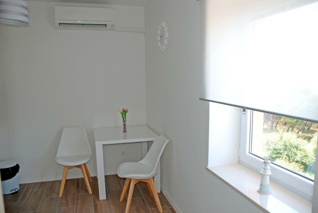 Apartment Bilo Omiš Exteriör bild