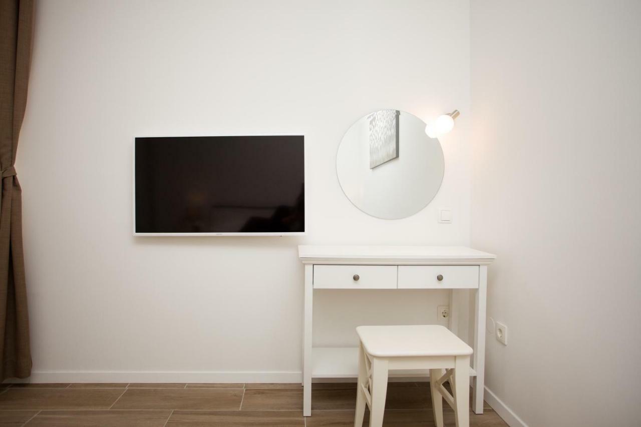 Apartment Bilo Omiš Exteriör bild